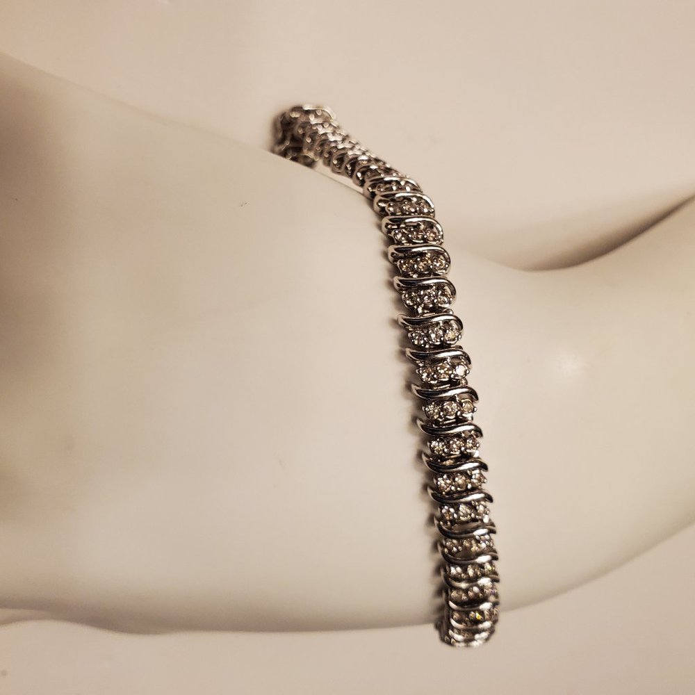 DIAMOND TENNIS BRACELET 14K WHITE  GOLD - Picture 2 of 12